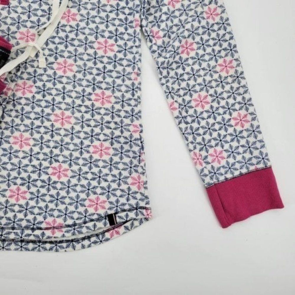 Tommy Hilfiger Pink and White Snowflake Christmas Pajamas - Picture 2 of 14